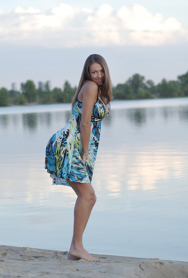 Зина, 29